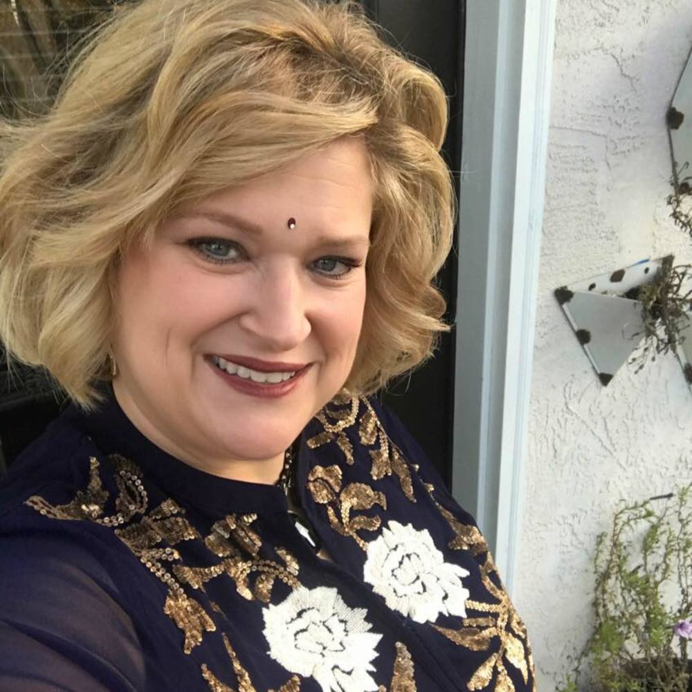 Meet your Posher, Lori